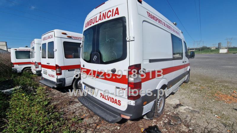 Fotografia de veículo: Veículo Ligeiro - Ambulância - Mercedes-Benz (74-EU-23) - V.19