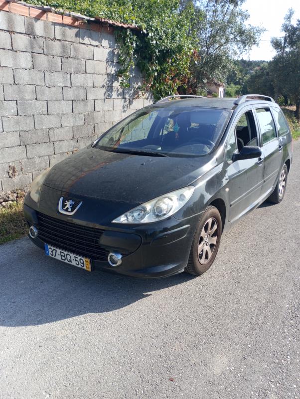 Fotografia de veículo: Peugeot 307 do ano de 2008