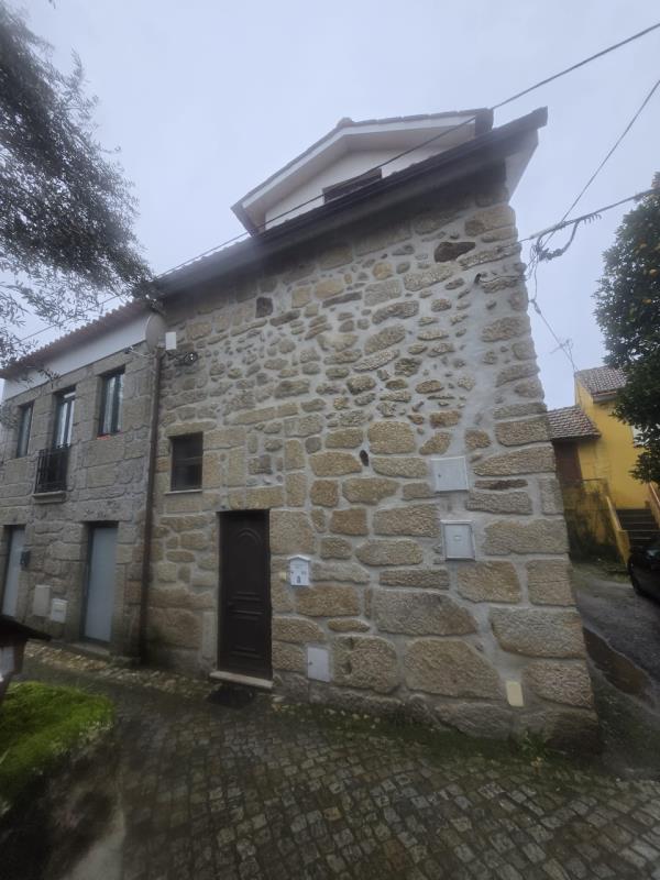 Fotografia de imóvel: Moradia em Carregal do Sal, Oliveirinha