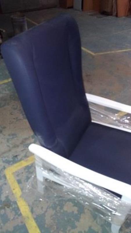 Fotografia de mobiliário: 24 cadeirões